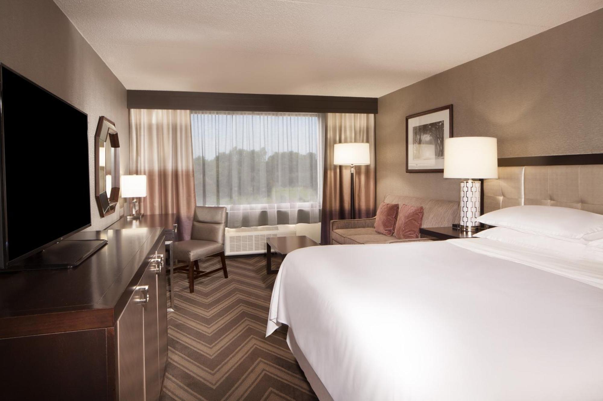 Hotel Sheraton Bucks County 3*